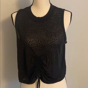 Brand new never worn lululemon crop top